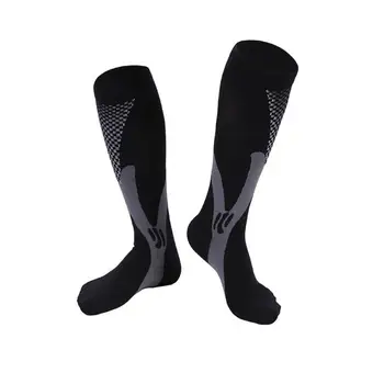 1 / 2 ЕЛЕМЕНТА Мъжки И женски Компресия чорапи за футбол, правят болка от умора, 20-30 мм hg. супена Черни компресия чорапи, подходящи за