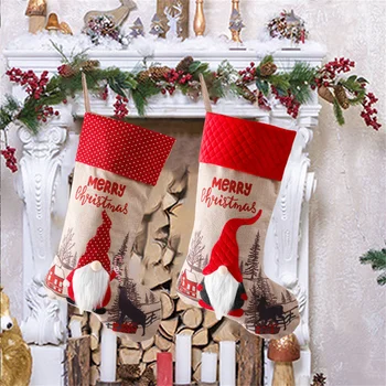 Елегантни празнични аксесоари, празнична и топло подаръчен пакет, тематичен подарък пакет Rudolph, Сладки коледни подаръци чорапи, приказно богат на функции
