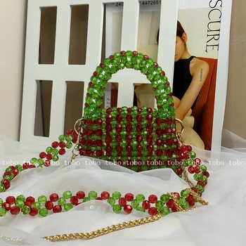 Контрастните цветове, малки дамски портмонета ръчно изработени подаръци от мъниста в рождественском стил, вечерни чанти на най-дългата верига от златист метал и мъниста