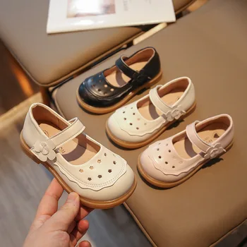 Обувки на принцеса за момиченца; Нескользящая Кожени обувки на равна подметка за момичета; Сладко Детска, училищна обувки с цветен модел; G06216